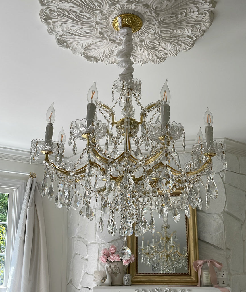 Crystorama Crystorama Maria Theresa 9 Light Hand Cut Crystal Gold Chandelier