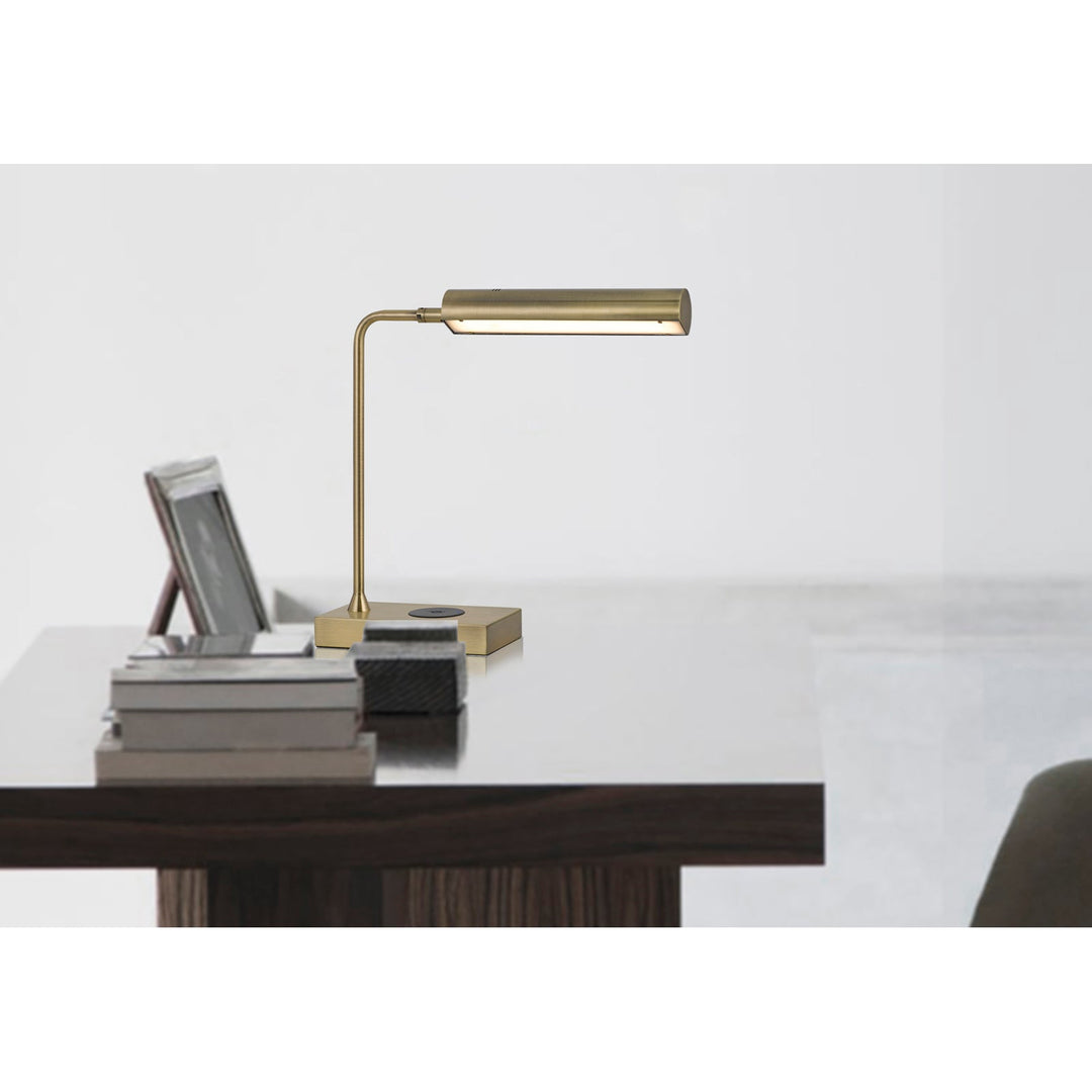 DELRAY 12W INTERGRATED LED METAL DESK LAMP WITH WIRELESS CHARGING PORT Cal Lighting