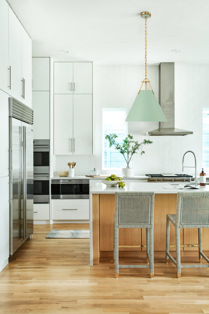 Crystorama Crystorama Xavier 3 Light Vibrant Gold + Green Pendant